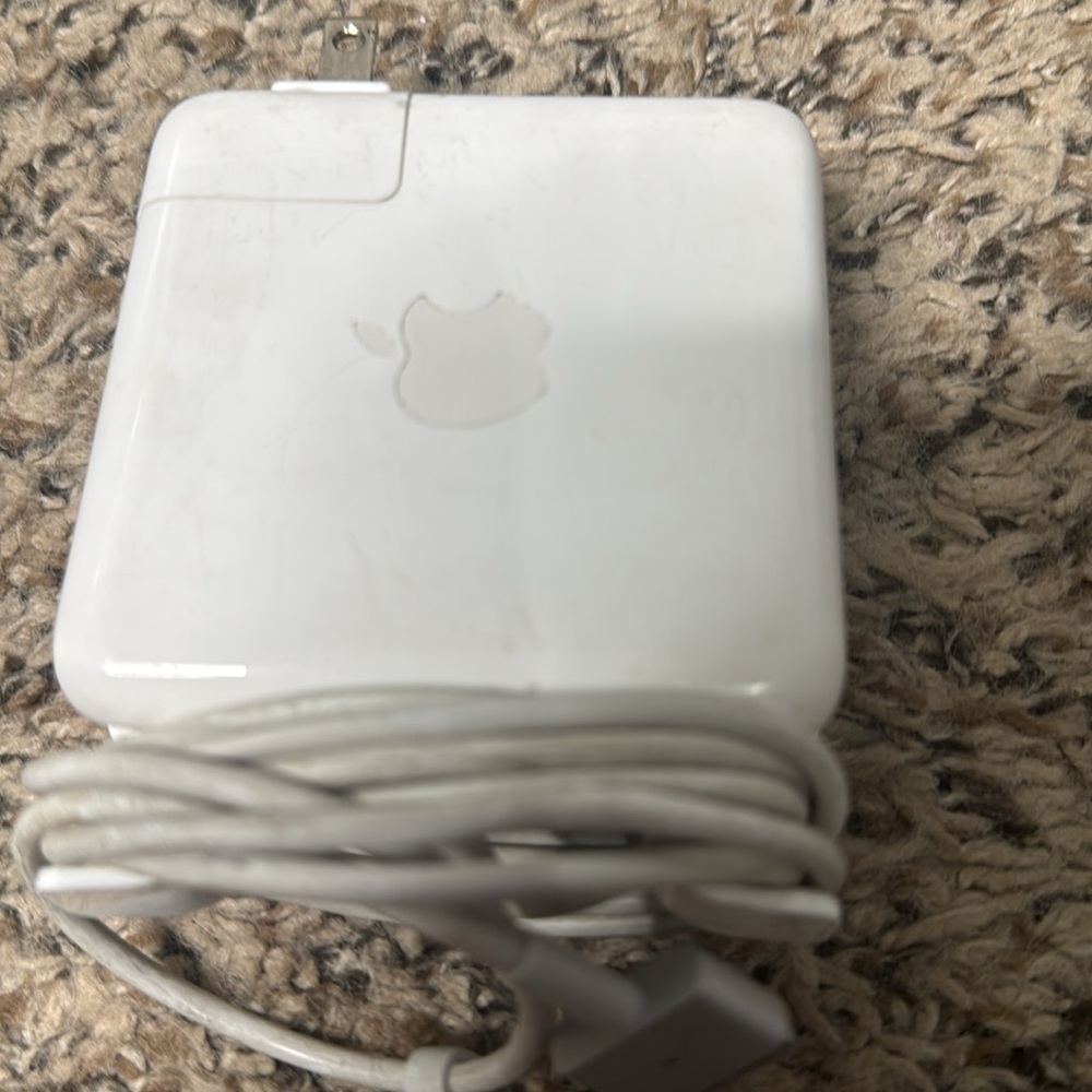 MagSafe 2 charging connector - Picture 3 of 7